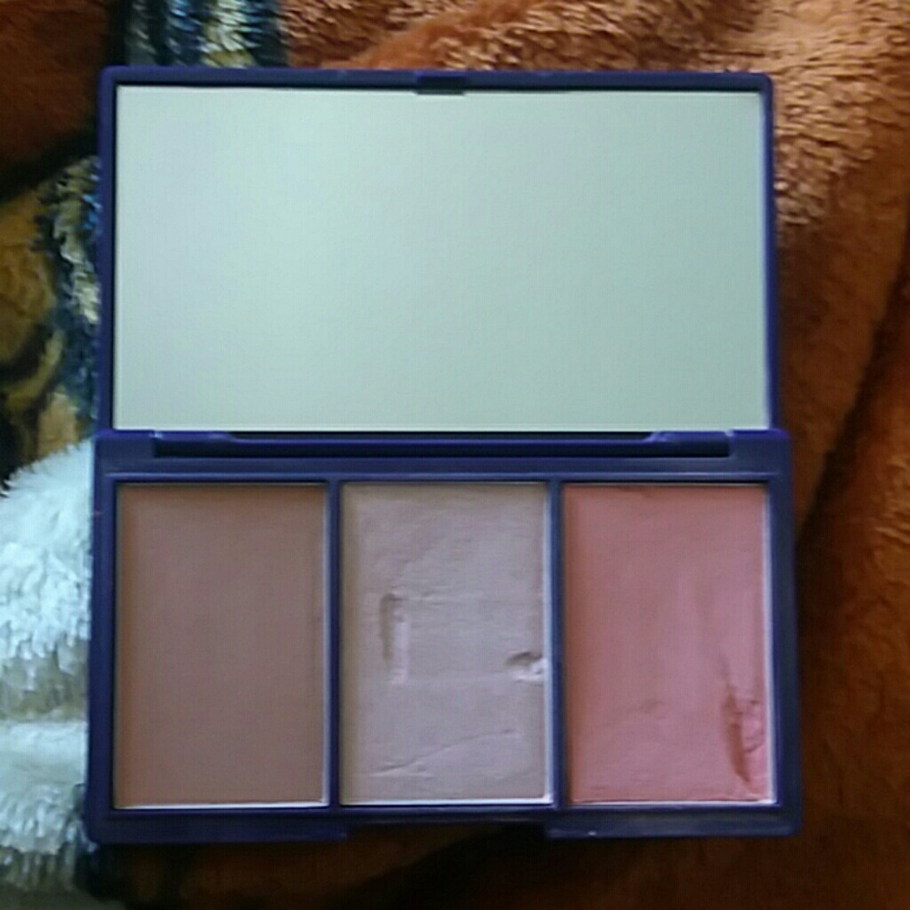 contour kit